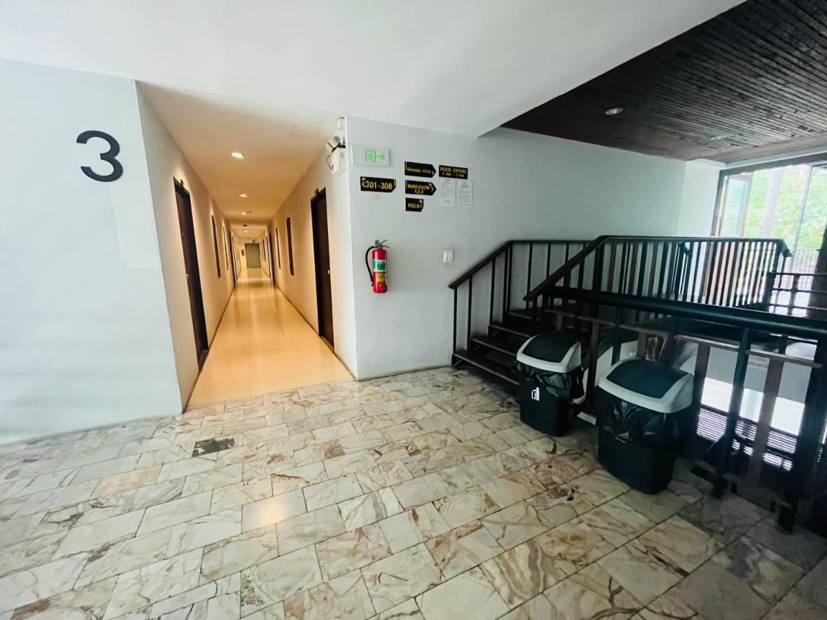 查汶海公园广场酒店 查汶海滩 外观 照片